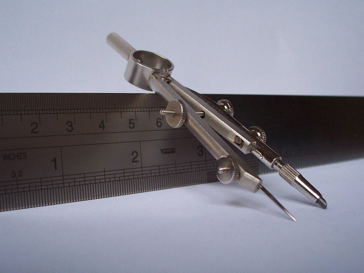 Pozvánka na druhý odborný panel OKR pro učitelství deskriptivní geometrie